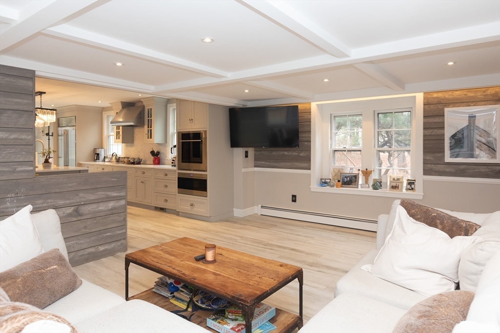 1142 Main St, Hingham