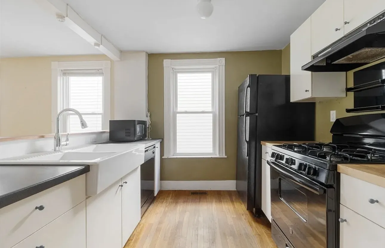 21 Florence St, Cambridgeport