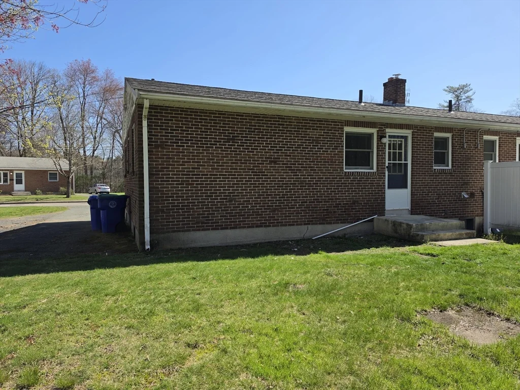 196 Manzella Ct, Rockland