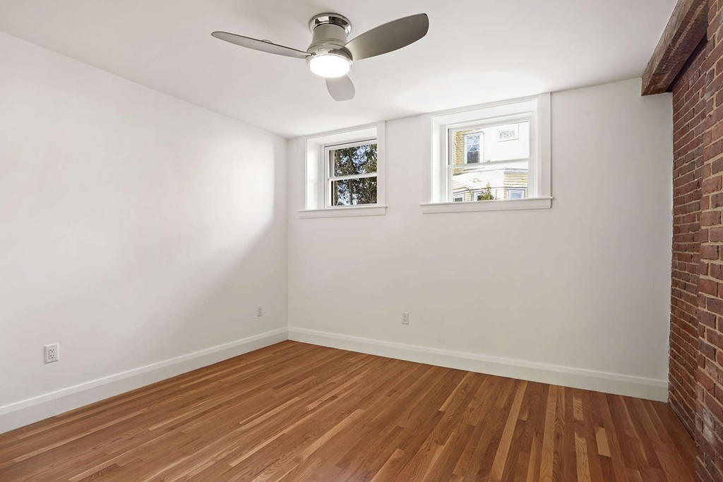 165 Winthrop Rd, Beaconsfield