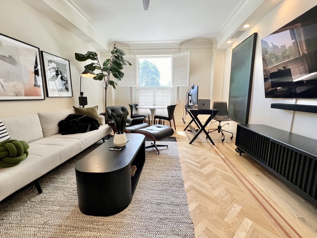 21 Beacon St, Beacon Hill