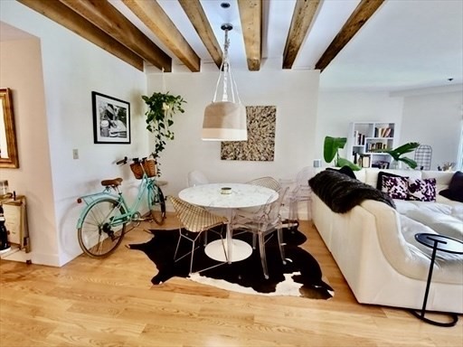 100 Fulton St, Waterfront