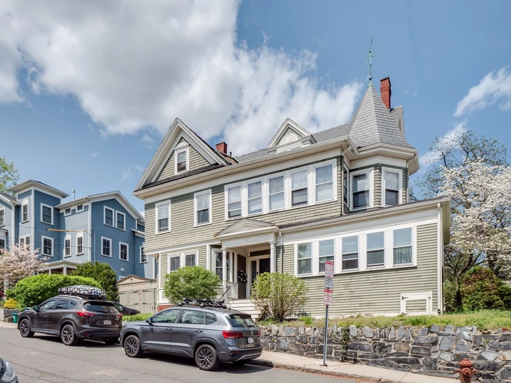 3 Monmouth St, Spring Hill