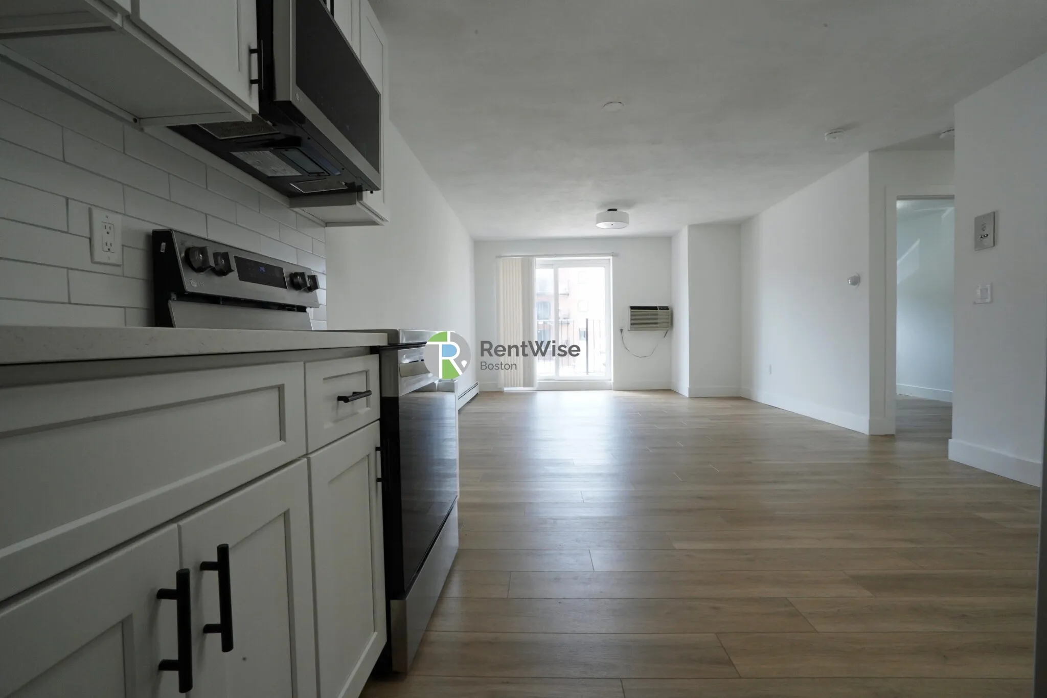 745 East 6th St, South Boston