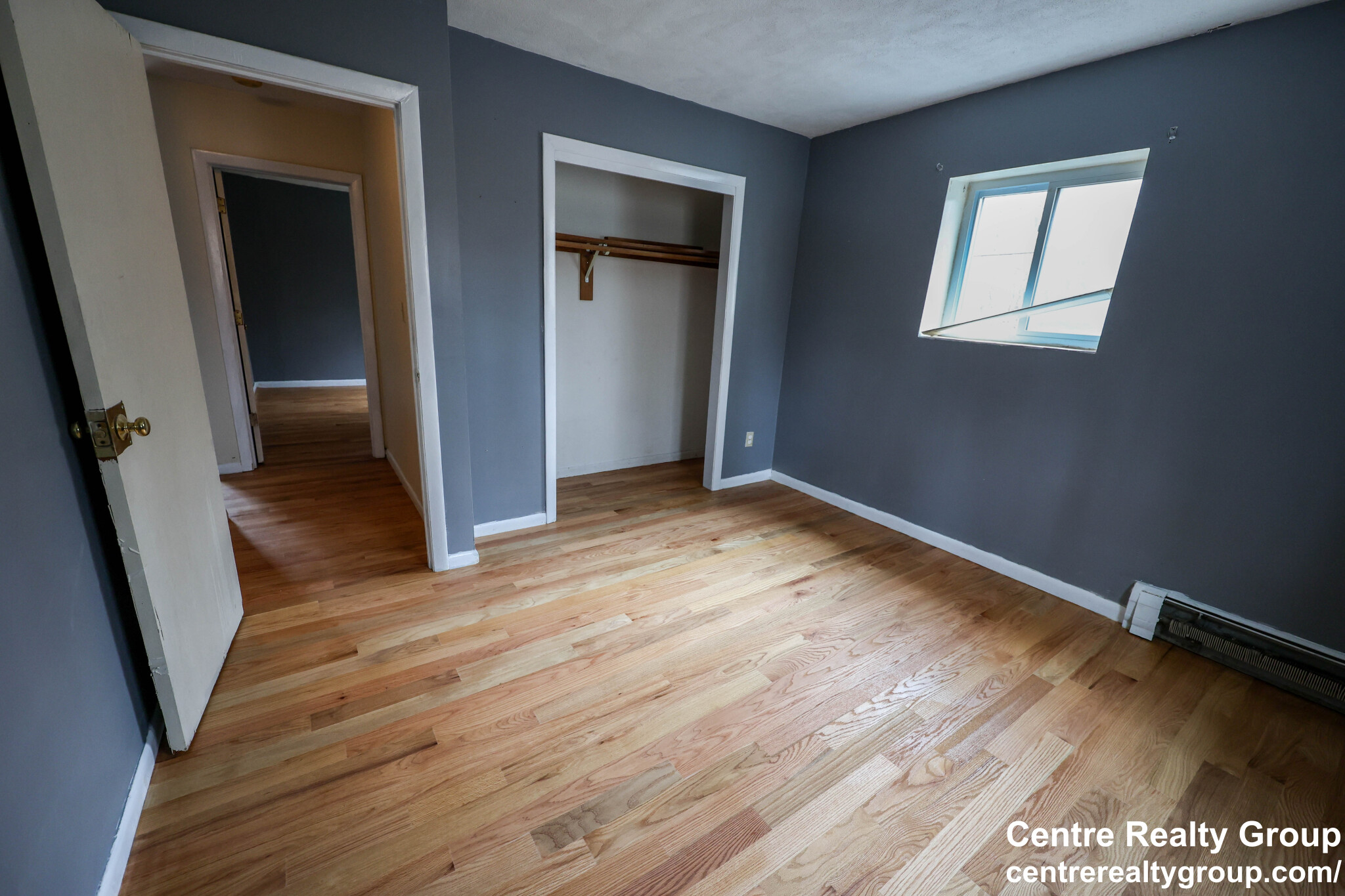 35 Westgate Rd, Chestnut Hill