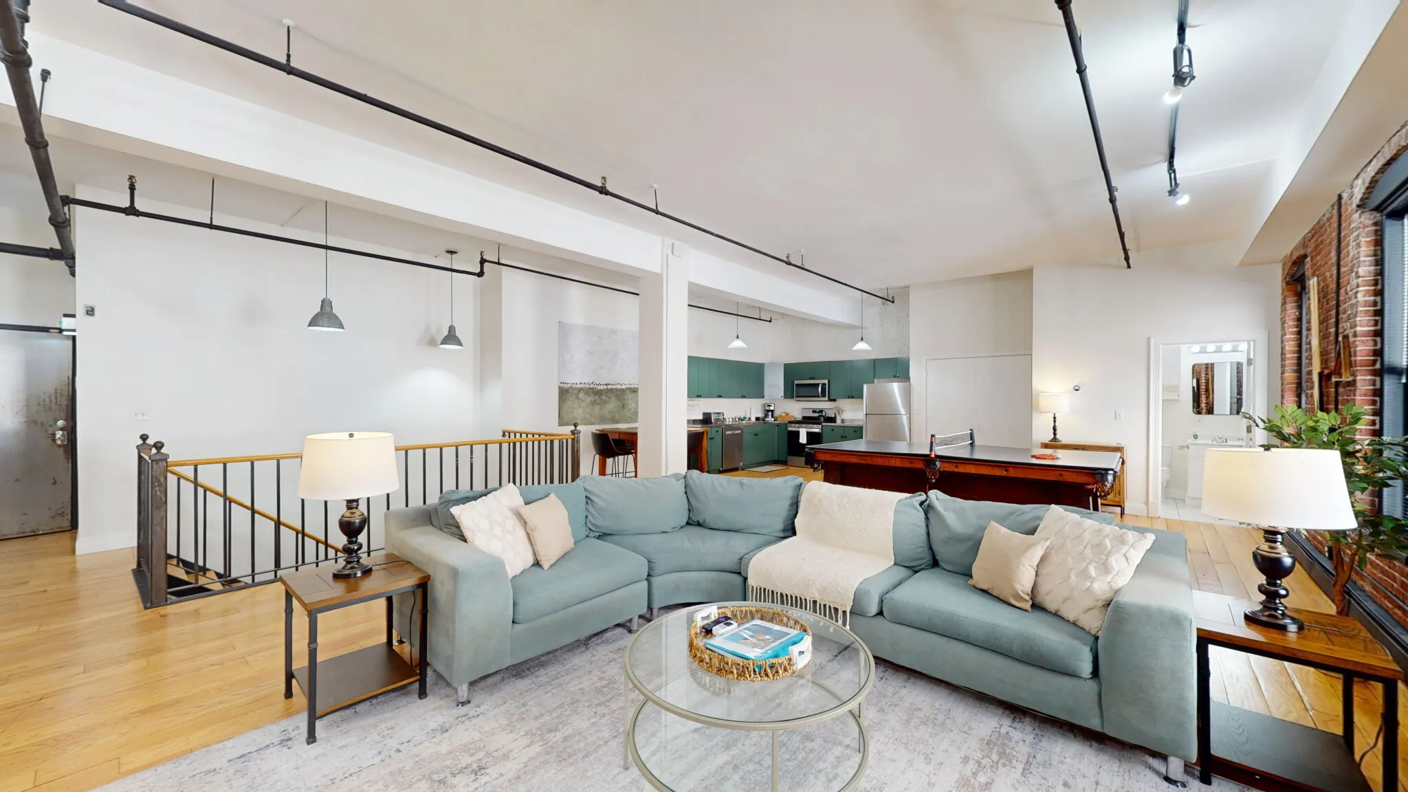 19 Stanhope St, Back Bay