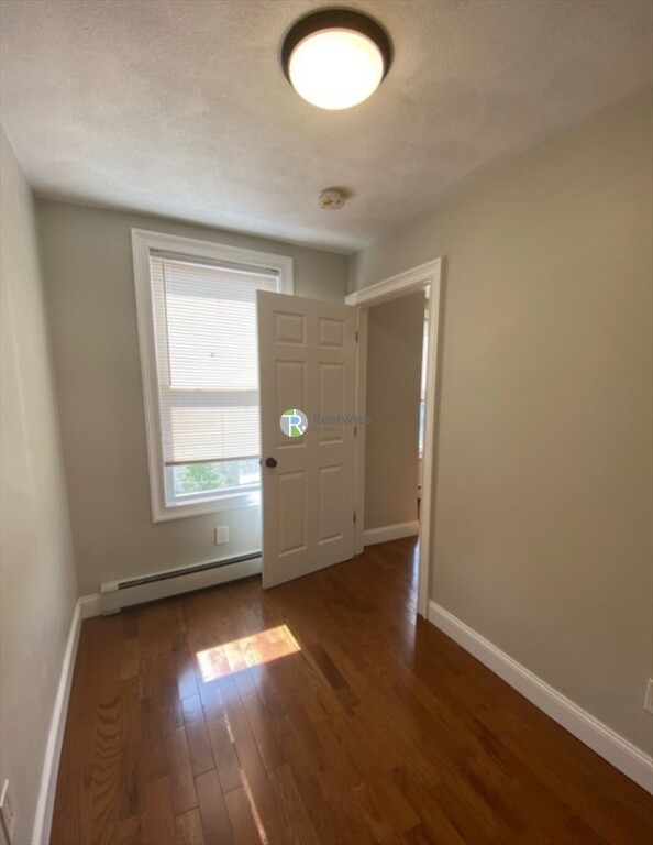 12 Chelsea Ter, East Boston