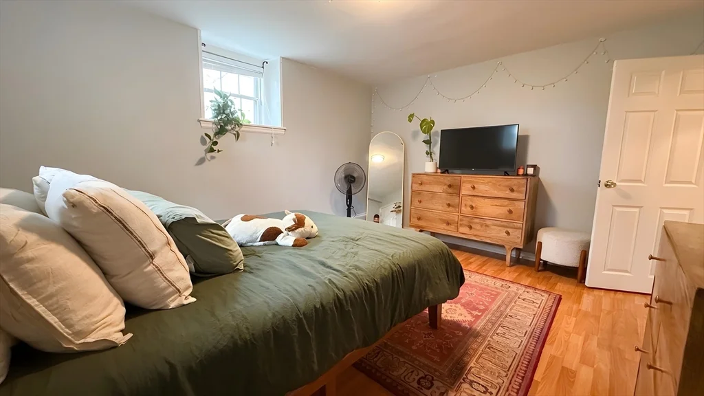 76 Boylston St, Chestnut Hill