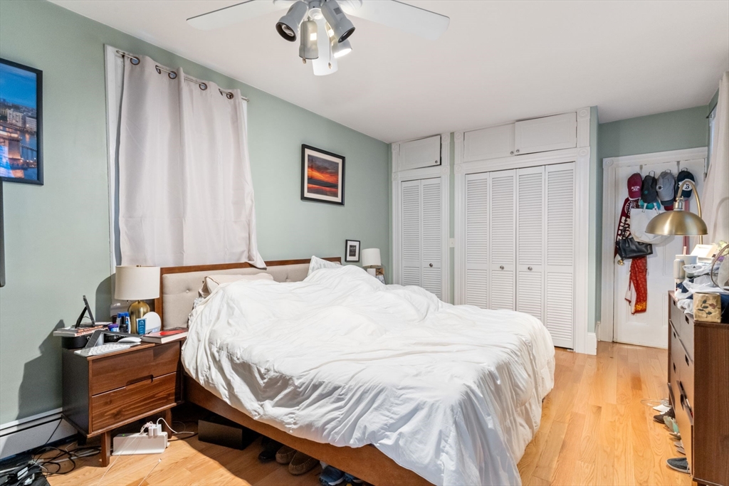 39 Grove St, Beacon Hill