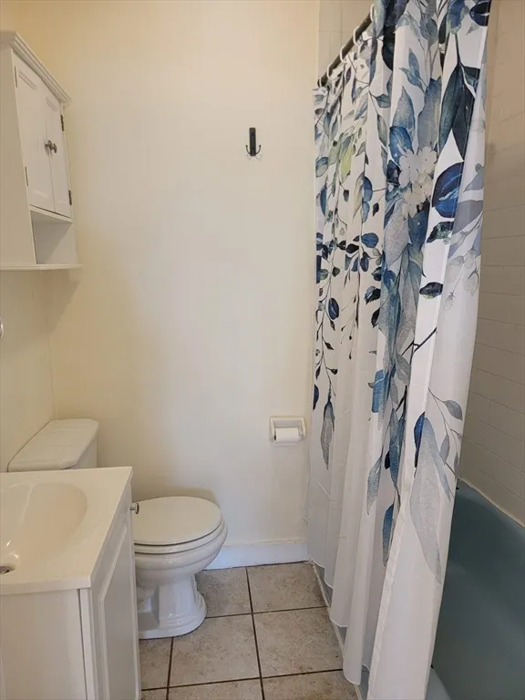 702 Massachusetts Ave, South End