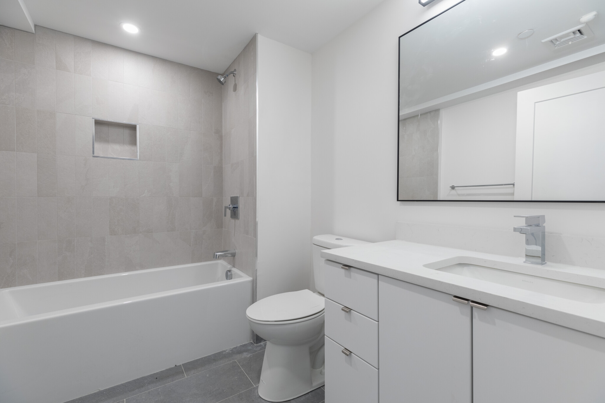 11 East Lenox St, Roxbury