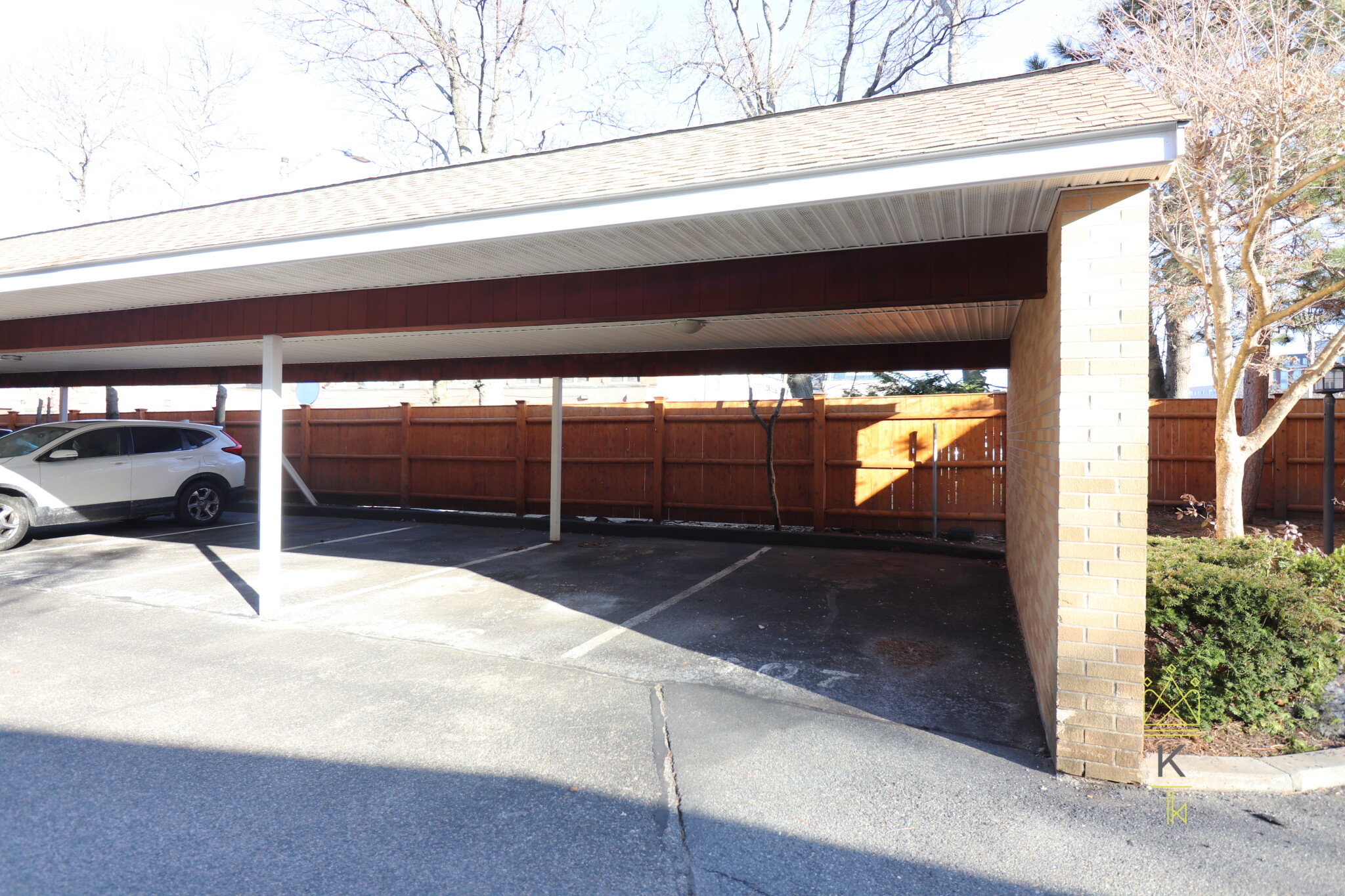 41 Centre St, North Brookline