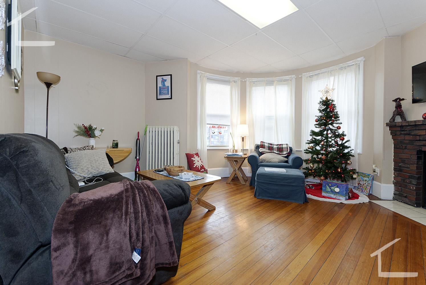 879 Beacon St, Fenway