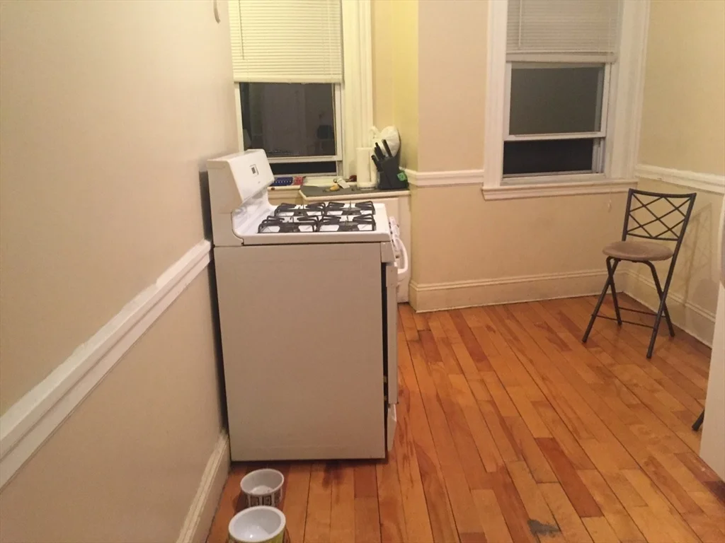 4 Hancock St, Malden