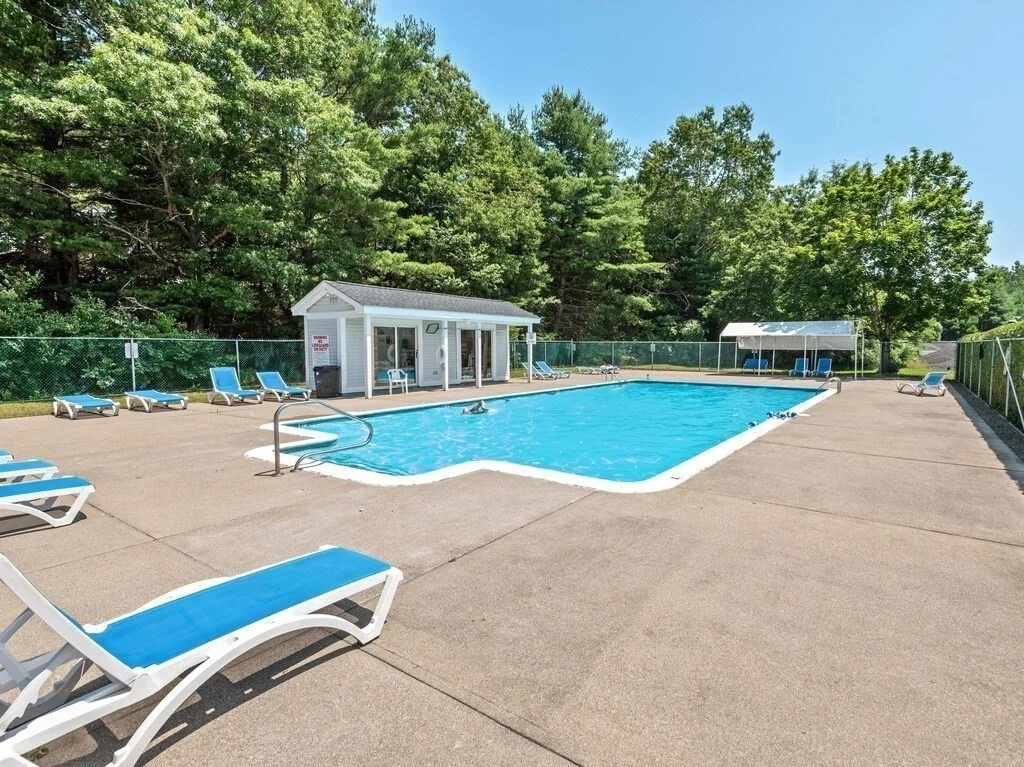 4 Alcott Circle, Taunton