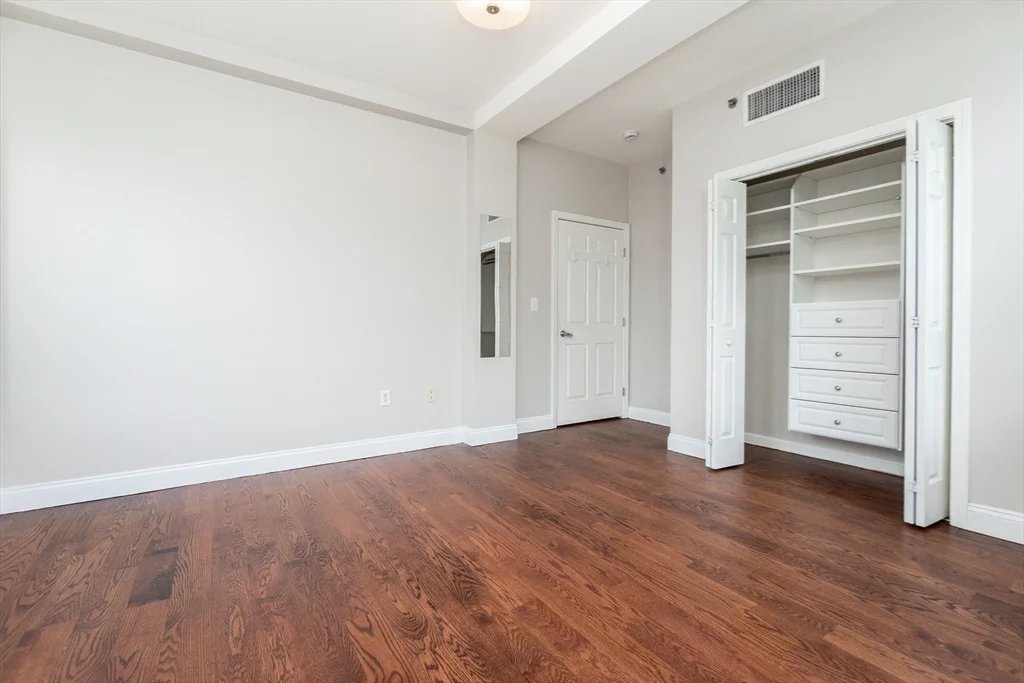 110-112 Cypress St, Coolidge Corner