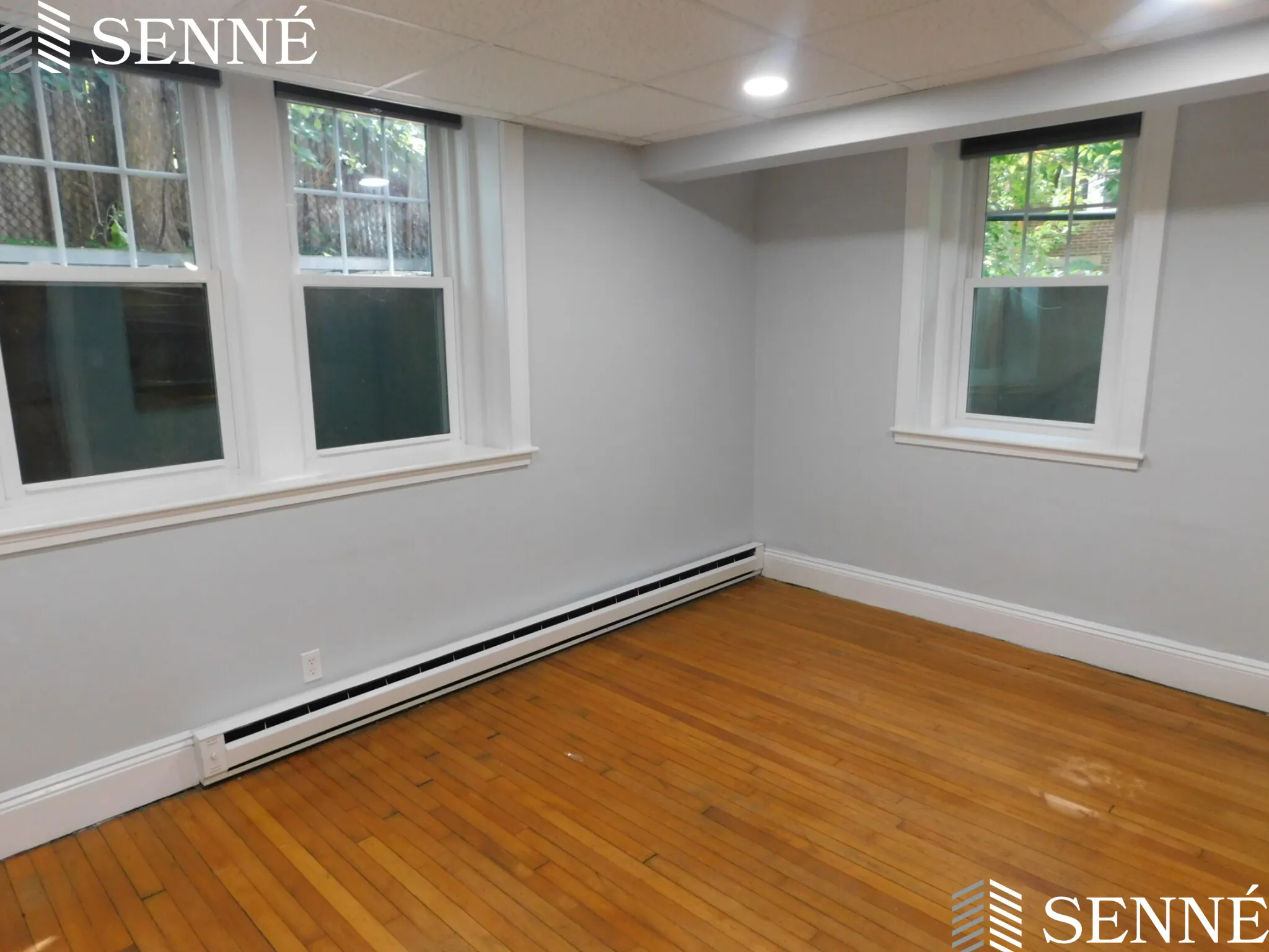 10 Avon Pl, Neighborhood Nine