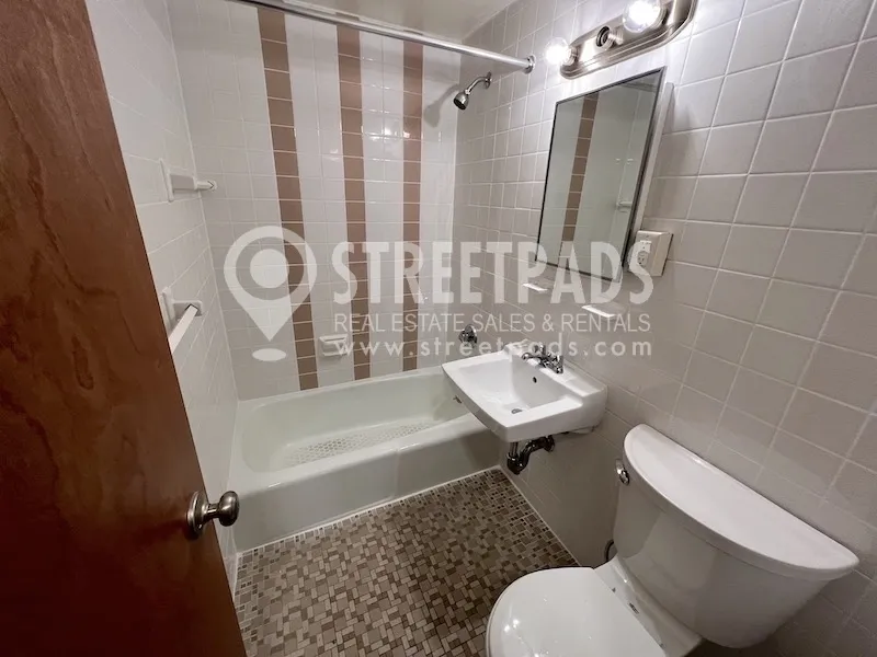 74 South Huntington Ave, Mission Hill