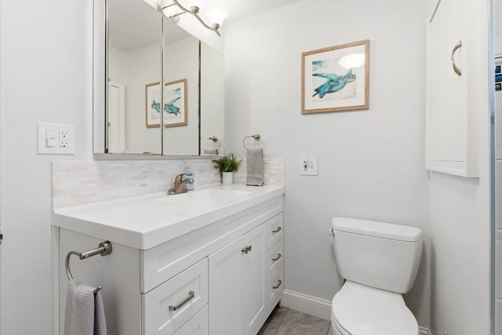 3-11 Dorchester St, Quincy