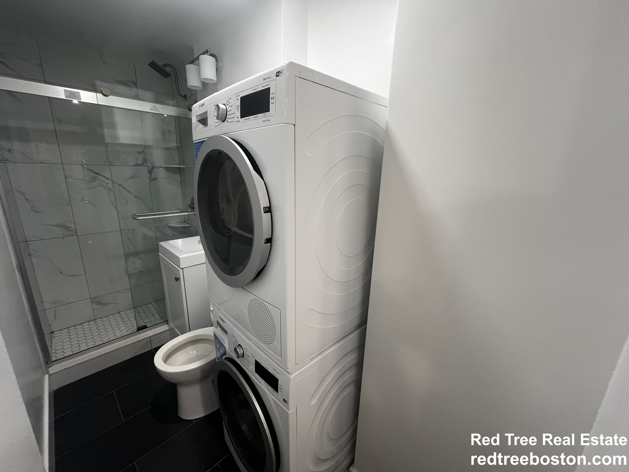 19 Peterborough St, Fenway