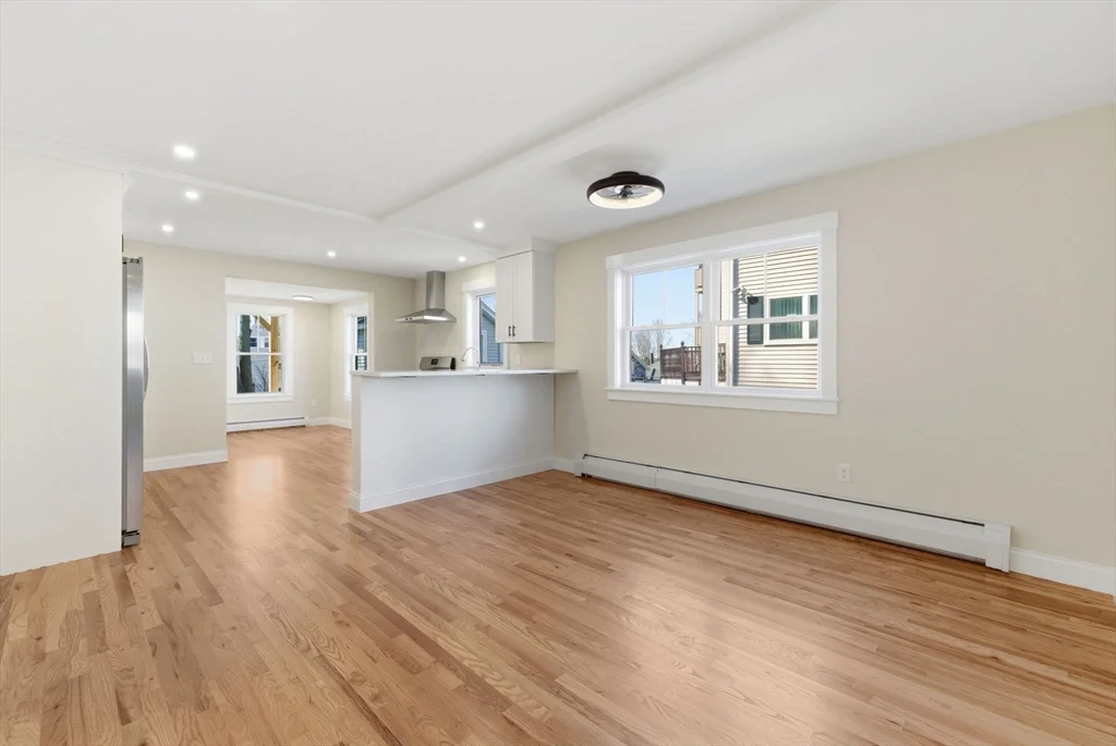 20 Beacon St, Gloucester