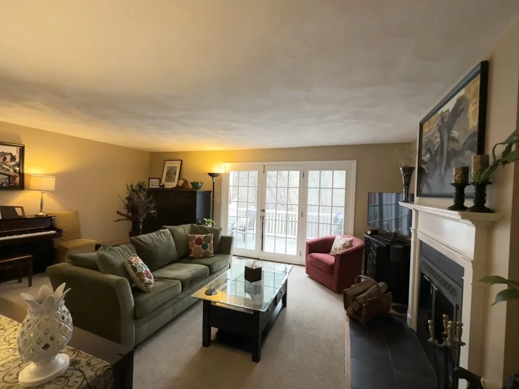 55 West St, Medfield