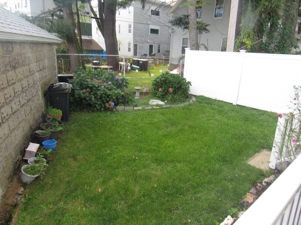 40 Ames St, Rice Square