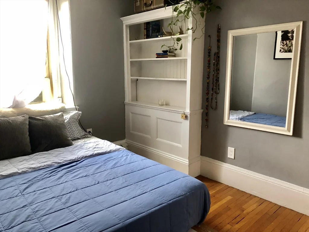 62 Clarendon St, South End