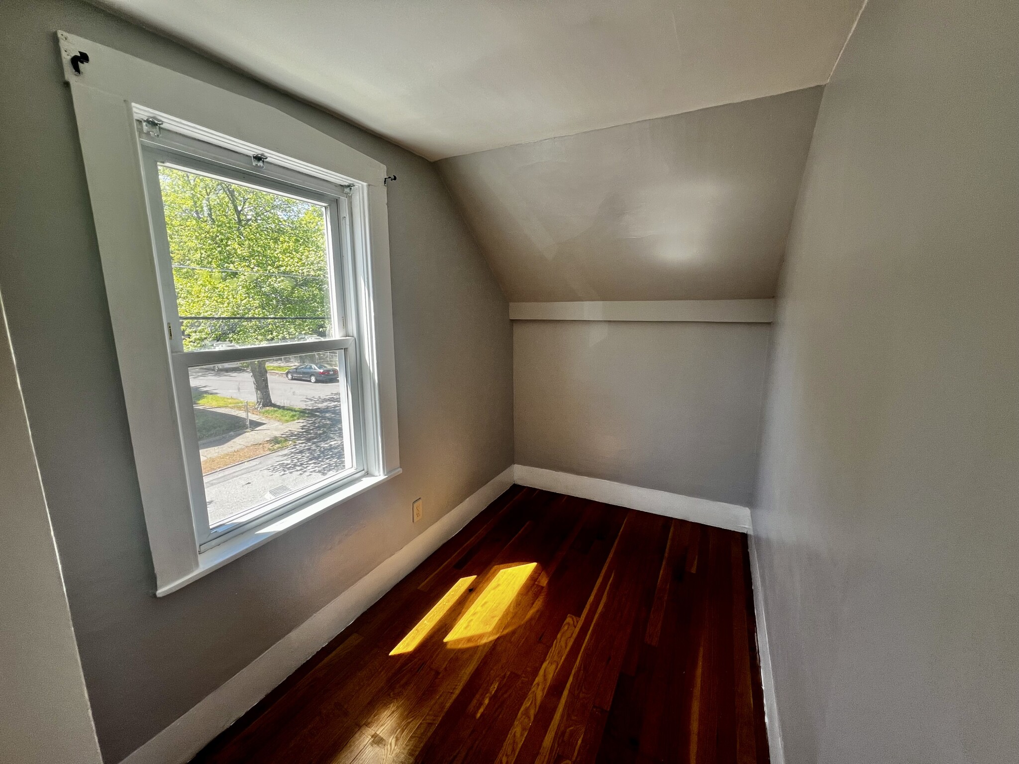 93 Grove St, West Lynn