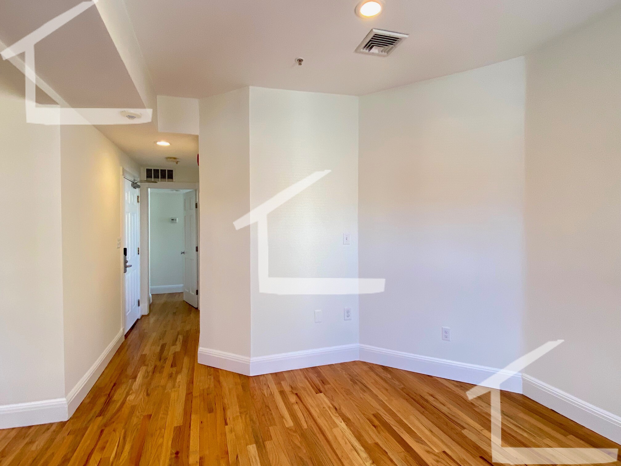 10 Brainerd Rd, Allston