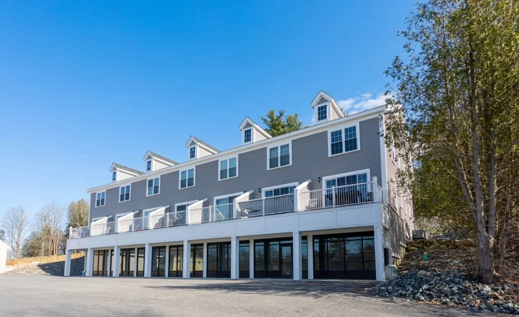 89 West Main, Northborough