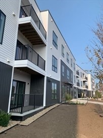 203 Lowell St, Wilmington