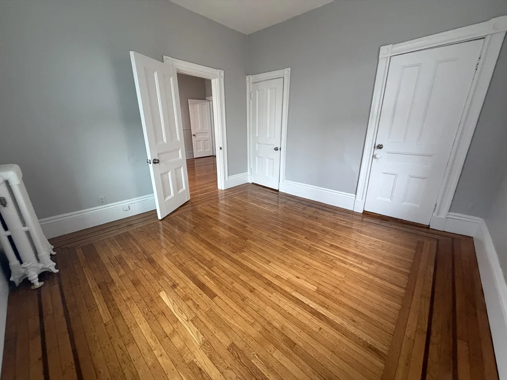 11 Park St, Coolidge Corner