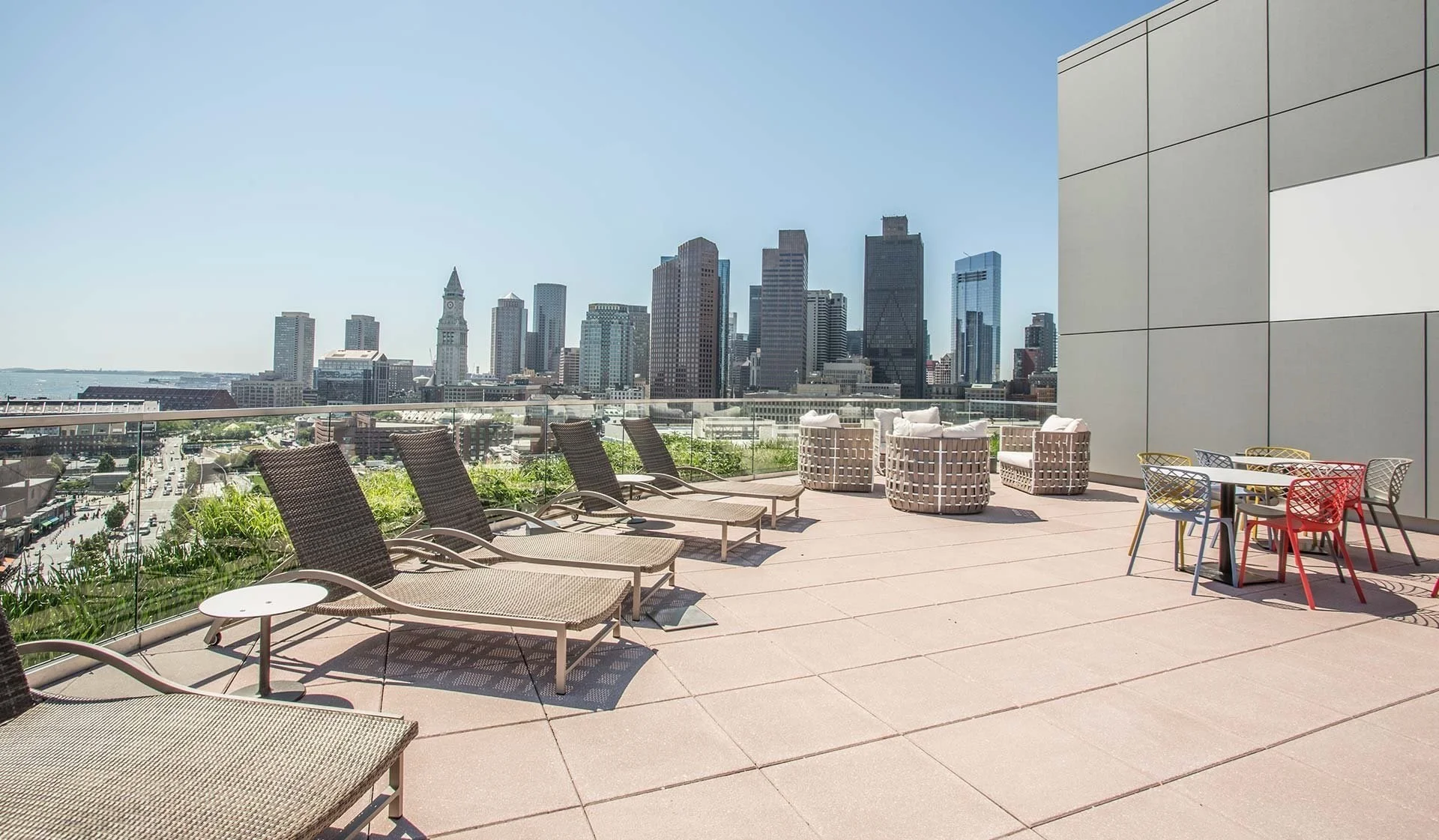 1 Canal St, West End