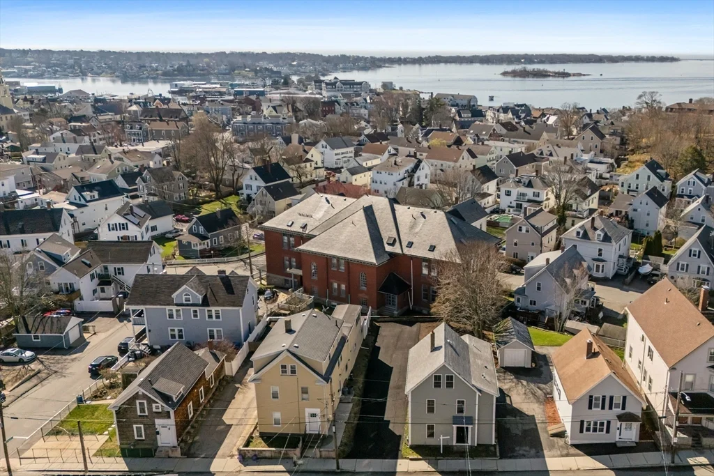 20 Beacon St, Gloucester