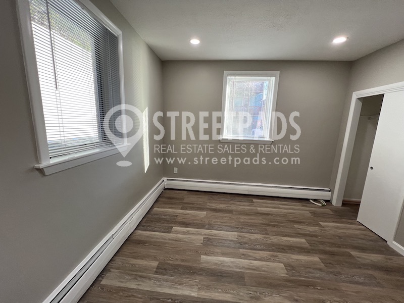 50 Evergreen St, Jamaica Plain