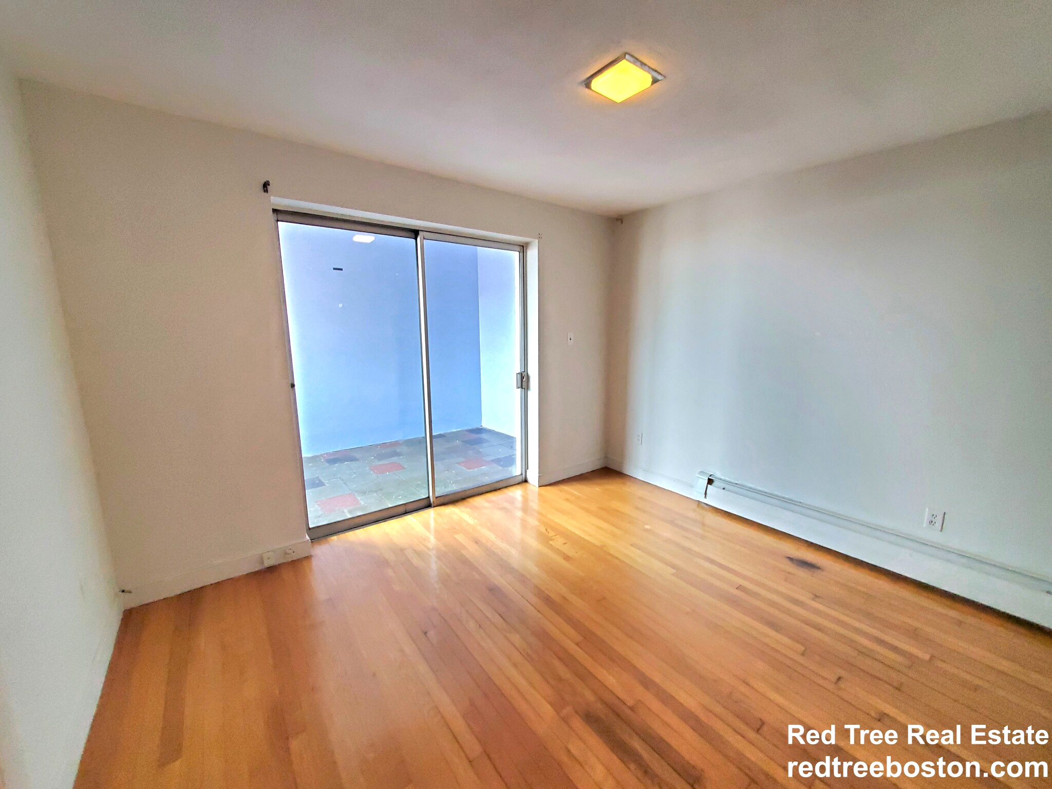 9 Commonwealth Ct, Brighton