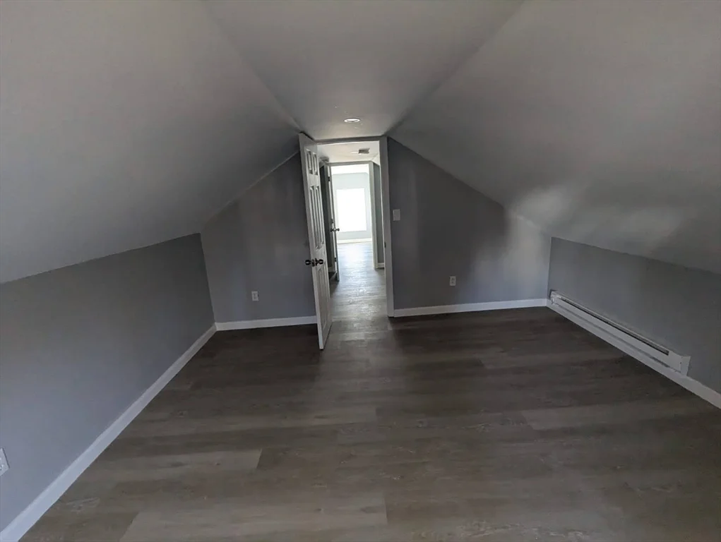 155 Centre Ave, Abington