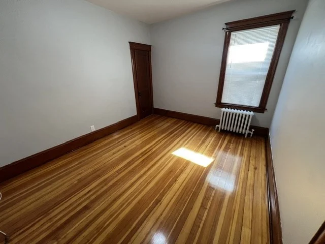 00 Lafayette St, Fall River