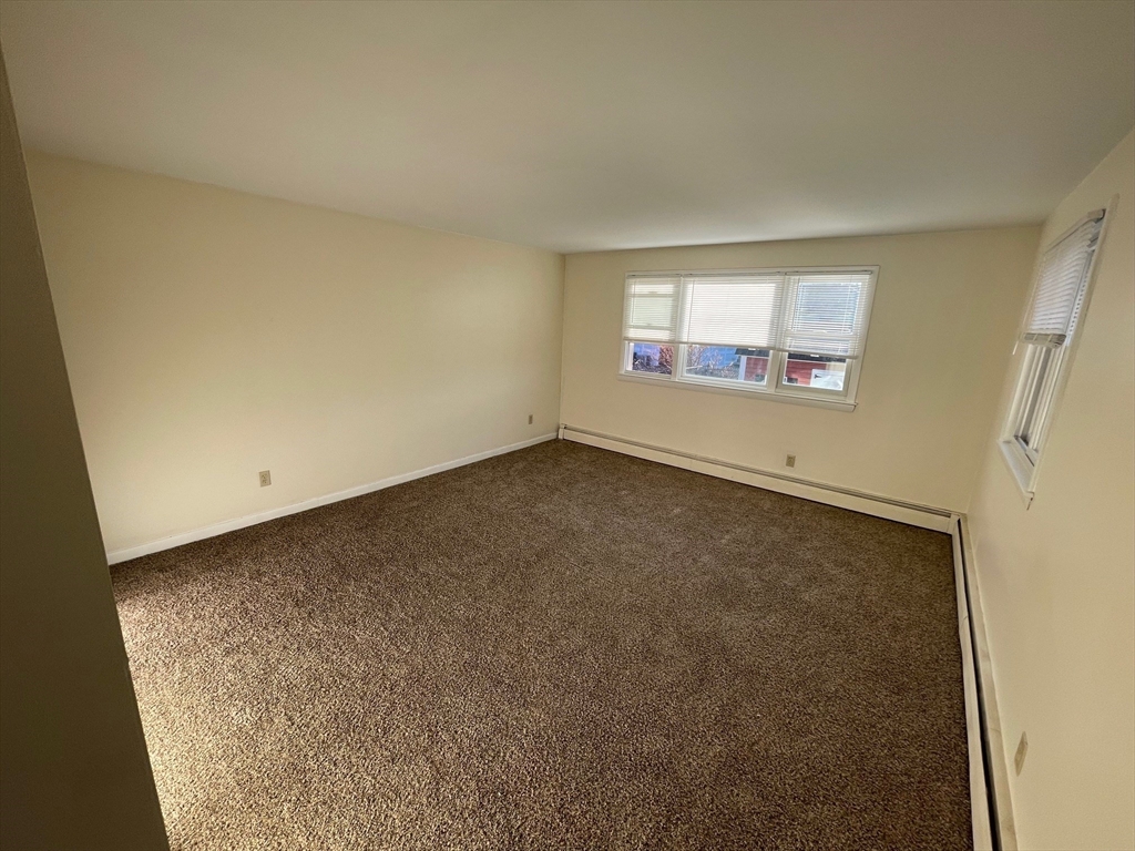 623 Quincy Shore Dr, Wollaston