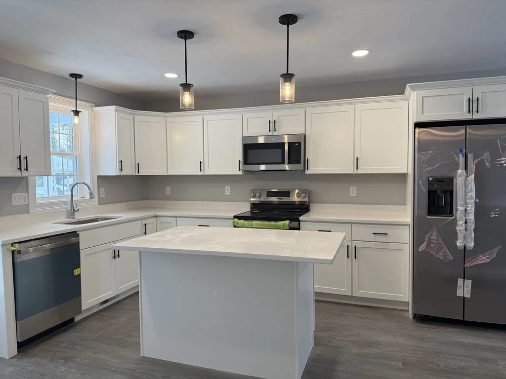 17 Kashmir's Way, Middleboro