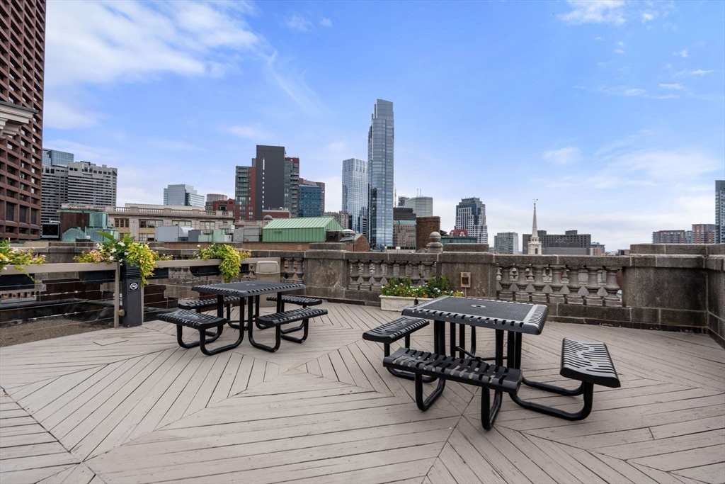 21 Beacon St, Downtown