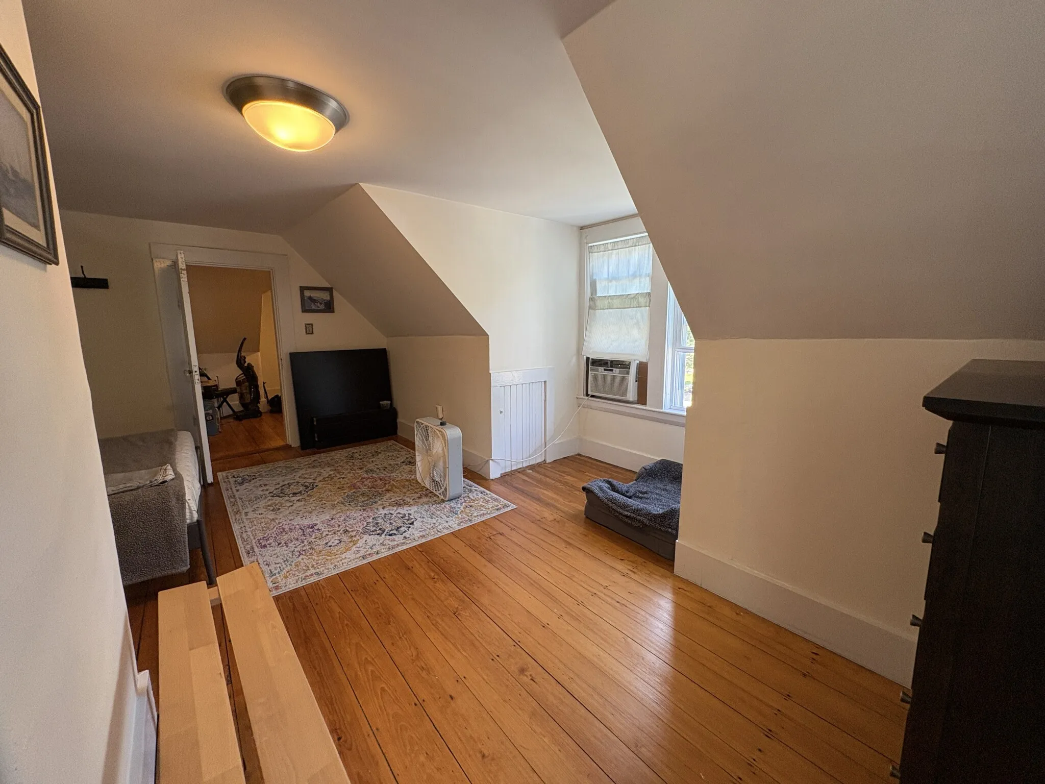 106 Harvard St, Newtonville