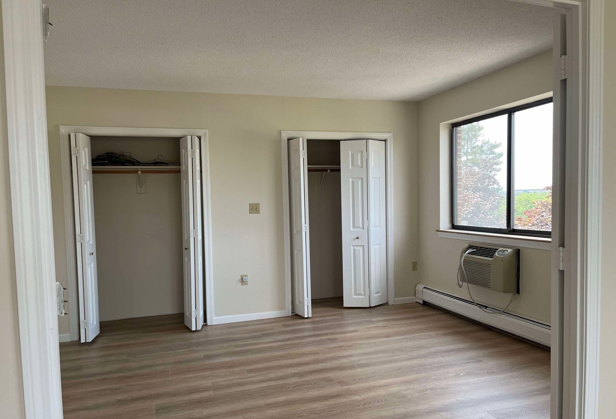 2 bed, 2 bath apartment for rent at 131 Coolidge Ave Unit 528T, Watertown — photo 9 of 19