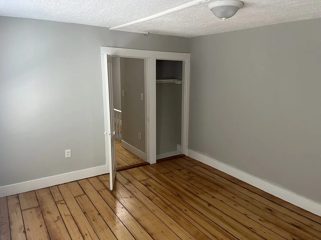 159 E Central, Franklin