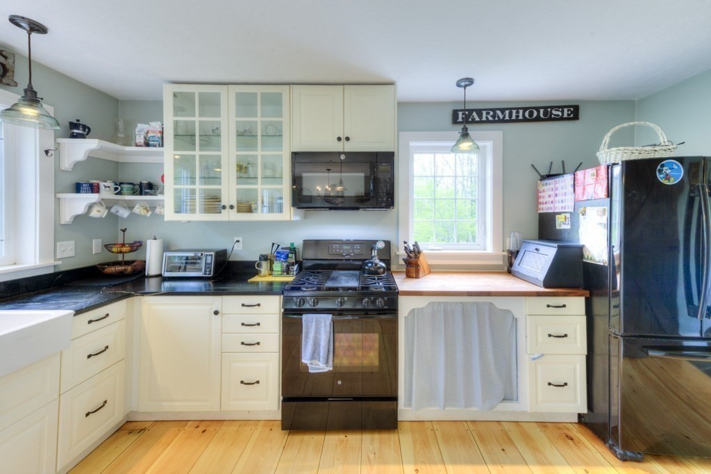 42 Greene Rd, Mount Wachusett