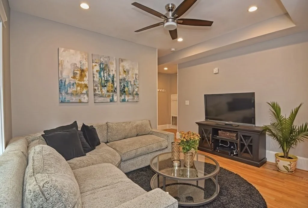 651 East 6th St, South Boston