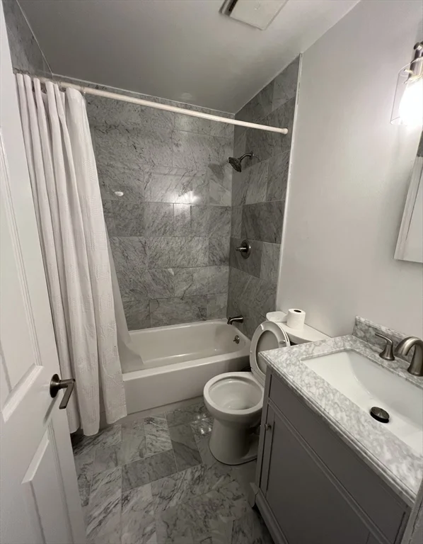 298 Commonwealth Ave, Back Bay