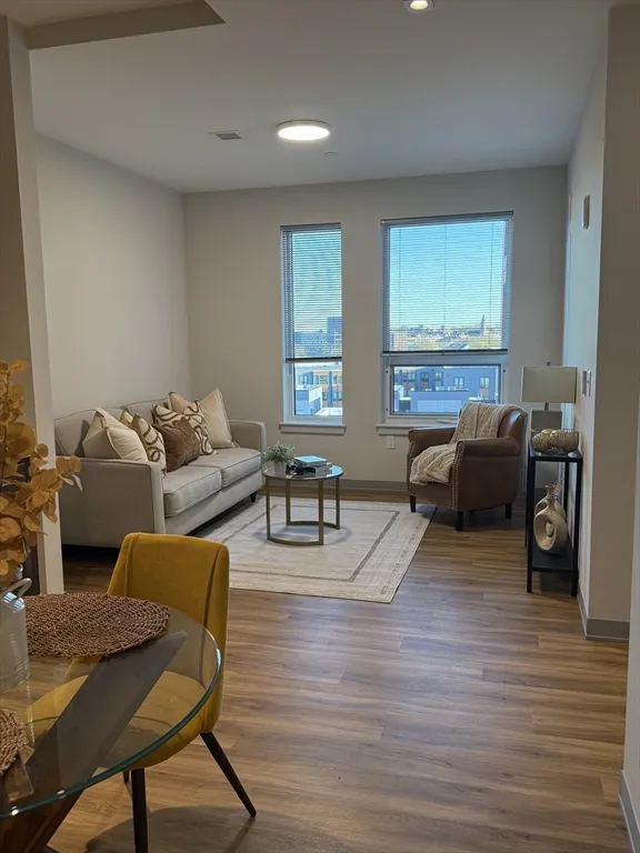 1170 Tremont St, Roxbury