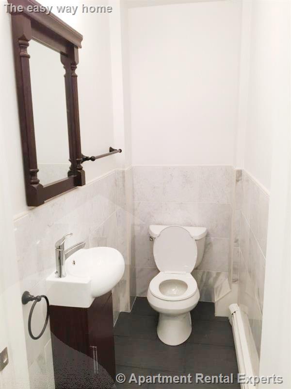 254 Windsor St, Central Square